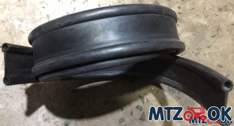 Уплотнитель под кабину МТЗ УК(гантелька) 190679Л Уплотнитель под кабину МТЗ УК(гантелька) 190679Л