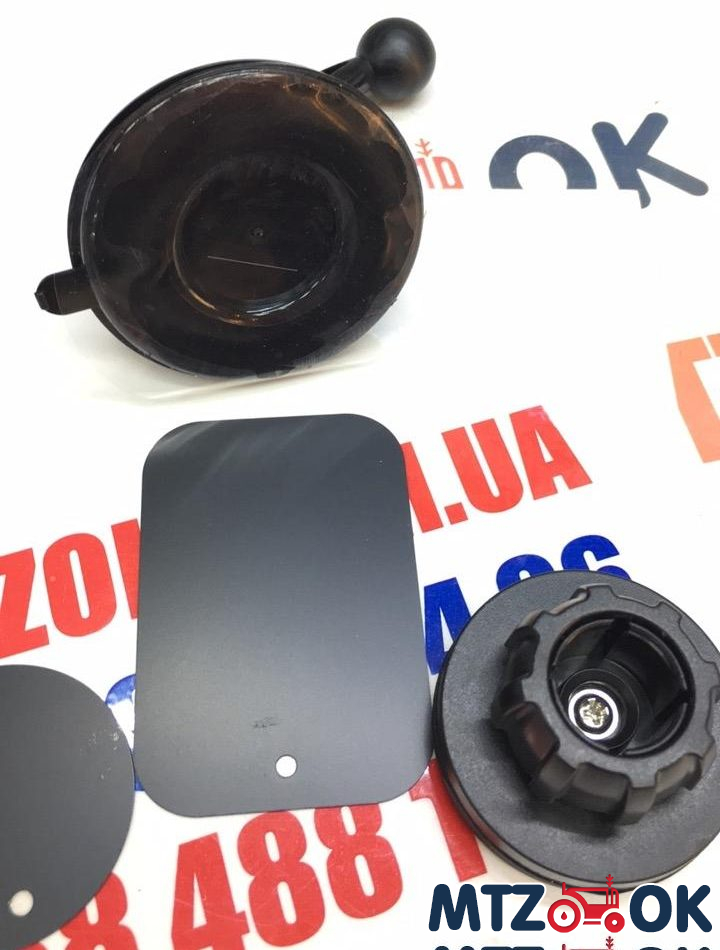 Держатель телефона UH-2013ВК на магнитной присоске Держатель телефона UH-2013ВК на магнитной присоске