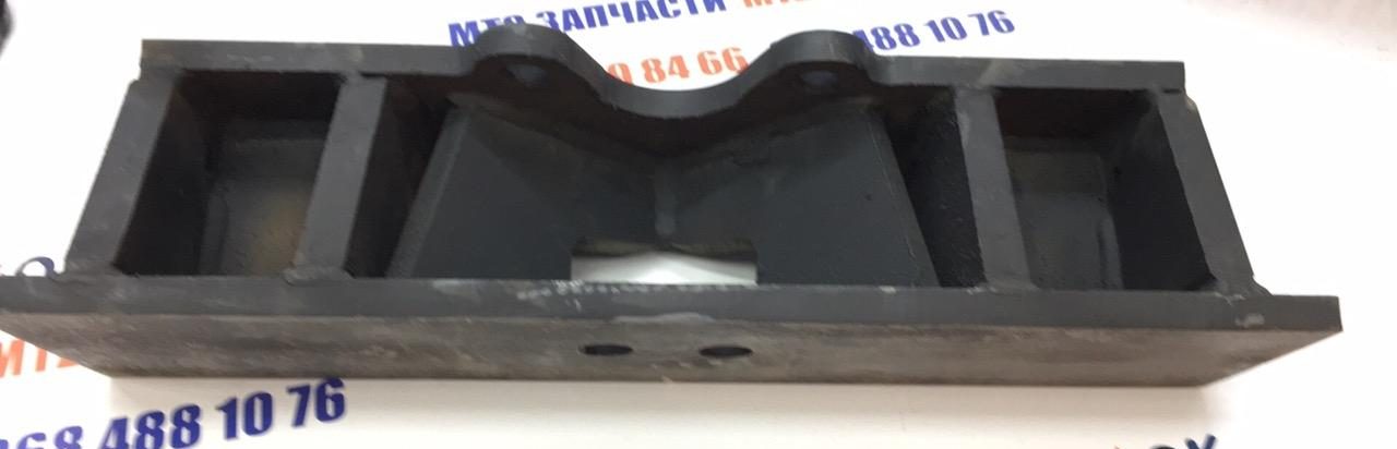 Кронштейн балласта передних грузов МТЗ на груза 45кг (собств. пр-во) Кронштейн балласта передних грузов МТЗ на груза 45кг (собств. пр-во)