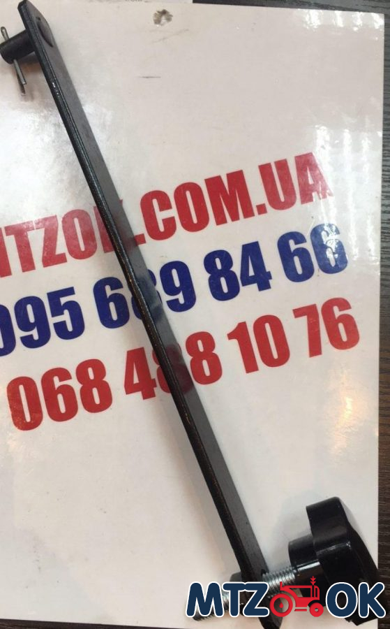 Кронштейн задней рамки МТЗ МК с барашком М10 50мм головка 70мм Кронштейн задней рамки МТЗ МК с барашком М10 50мм головка 70мм