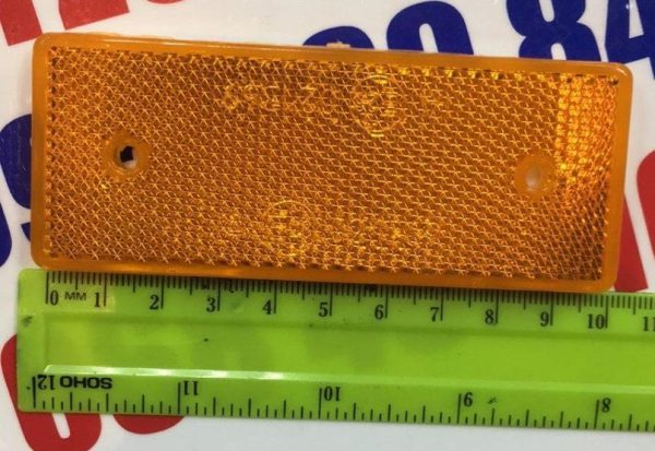 Катафот прямоугольный с отверстиями (оранжевый) 10,2х4см (пр-во Украина) Катафот прямоугольный с отверстиями (оранжевый) 10,2х4см (пр-во Украина)