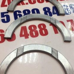 Полукольца осевого смещения Д-240 (пр-во г.Тамбов)к-кт 4шт(А23.01-10401грН) Полукольца осевого смещения Д-240 (пр-во г.Тамбов)к-кт 4шт(А23.01-10401грН)