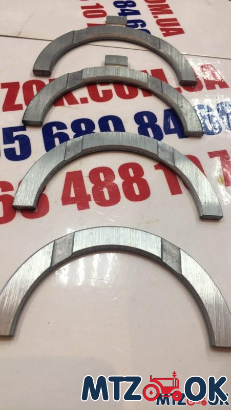 Полукольца осевого смещения Д-240 (пр-во г.Тамбов)к-кт 4шт(А23.01-10401грН) Полукольца осевого смещения Д-240 (пр-во г.Тамбов)к-кт 4шт(А23.01-10401грН)