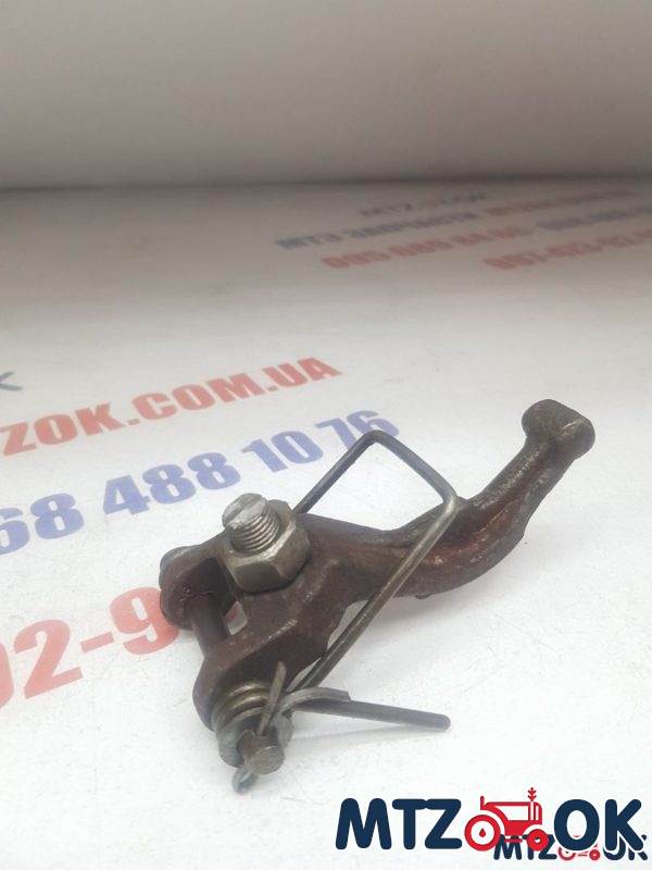 Рычаг отжимной МТЗ с/о в сб. с вилкой (пр-во Украина) 70-1601094-01 Рычаг отжимной МТЗ с/о в сб. с вилкой (пр-во Украина) 70-1601094-01
