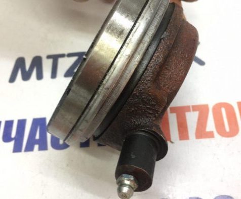 Отводка сцепления МТЗ с подшипн. в сб. (пр-во БЗТДиА) 50-1601180-А Отводка сцепления МТЗ с подшипн. в сб. (пр-во БЗТДиА) 50-1601180-А