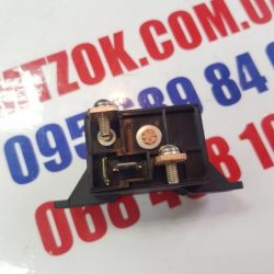 Реле управления свечами накала  12В (3747405) Реле управления свечами накала  12В (3747405)