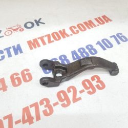 Рычаг отжимной МТЗ с/о без вилки (пр-во МТЗ) 70-1601094 Рычаг отжимной МТЗ с/о без вилки (пр-во МТЗ) 70-1601094