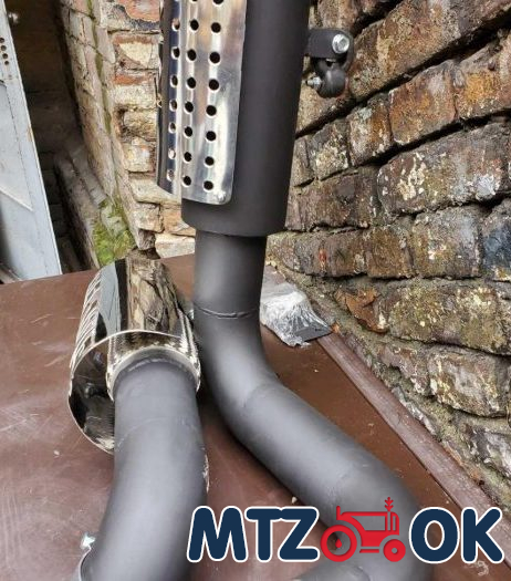 Глушитель МТЗ 1221 труба в трубе с флянцем, с 3-мя гриль решетками, толщина 3мм Глушитель МТЗ 1221 труба в трубе с флянцем, с 3-мя гриль решетками, толщина 3мм