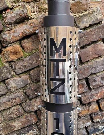 Глушитель МТЗ 1221 труба в трубе с флянцем, с 3-мя гриль решетками, толщина 3мм Глушитель МТЗ 1221 труба в трубе с флянцем, с 3-мя гриль решетками, толщина 3мм