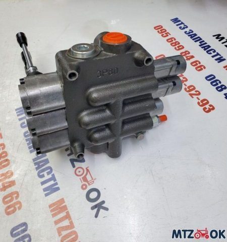 Гидрораспределитель 3Р80+2Л12 (2 плавающие секции) со штуцерами (Badestnost) Гидрораспределитель 3Р80+2Л12 (2 плавающие секции) со штуцерами (Badestnost)