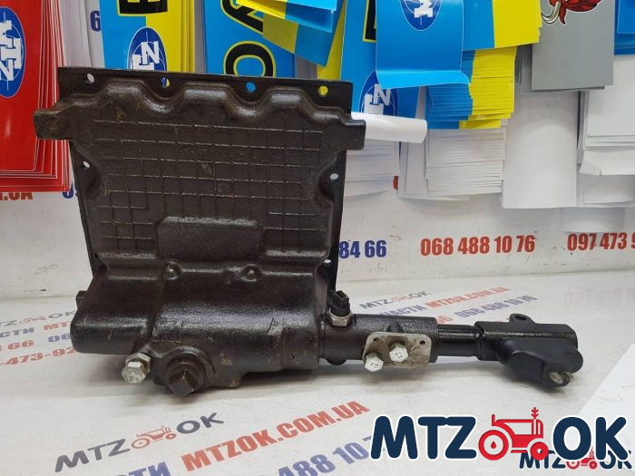 Крышка КПП нов.обр. (РЕСТ.) (пр-во МТЗ) 70-1703010-А1 Крышка КПП нов.обр. (РЕСТ.) (пр-во МТЗ) 70-1703010-А1