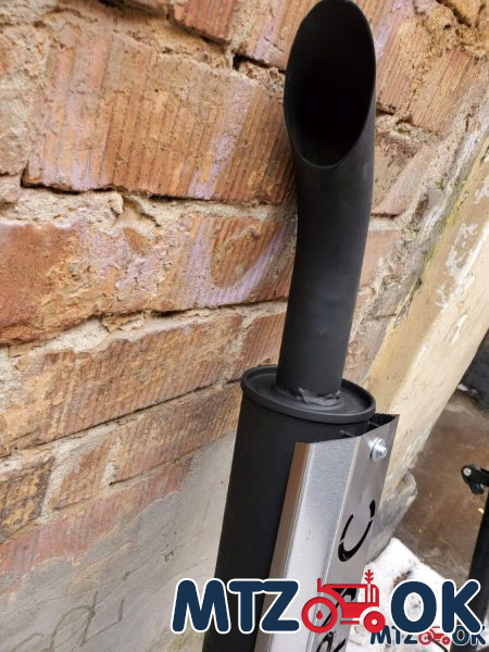 Глушитель МТЗ 80, 82, 920 УК с глушителем (накладка нержавейка), толщина 1,5мм Глушитель МТЗ 80, 82, 920 УК с глушителем (накладка нержавейка), толщина 1,5мм