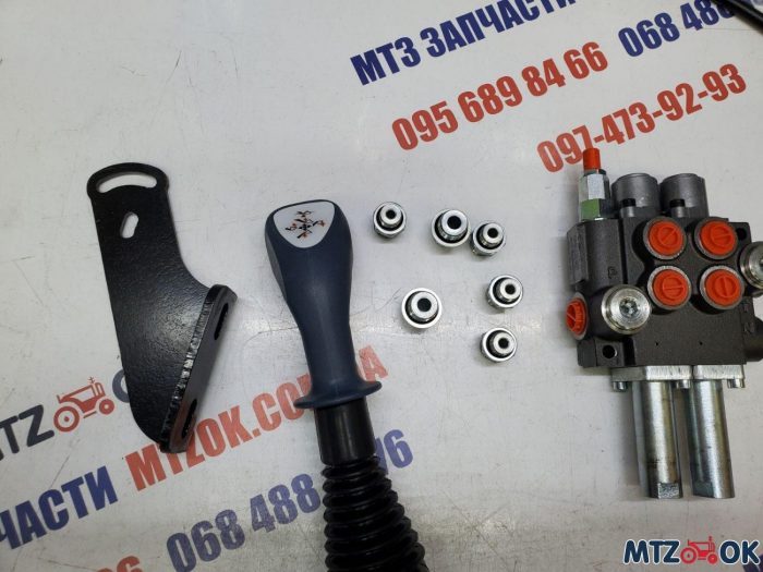 Гидрораспределитель 2Р40 на тросах 1,5м с джойстиком на кнопке, штуцера М20х1,5(Болгария) Гидрораспределитель 2Р40 на тросах 1,5м с джойстиком на кнопке, штуцера М20х1,5(Болгария)