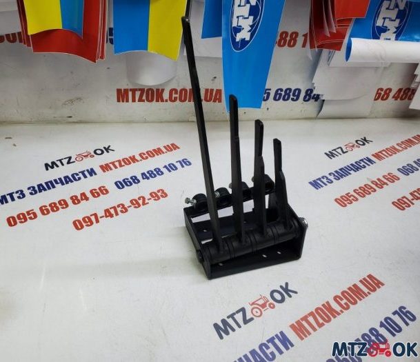 Блок рычагов управления гидравликой распределителя РЛ70 на 4 рычага Блок рычагов управления гидравликой распределителя РЛ70 на 4 рычага