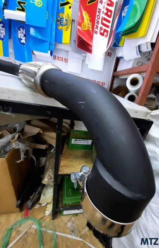 Глушитель МТЗ 1025 стронгер (накладка черная), толщина 1,5мм Глушитель МТЗ 1025 стронгер (накладка черная), толщина 1,5мм