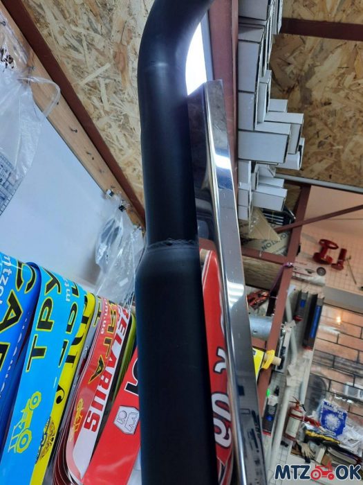 ГЛУШИТЕЛЬ МТЗ 80, 82 СТРОНГЕР (НАКЛАДКА НЕРЖАВЕЙКА), ТОЛЩИНА 1,5ММ ГЛУШИТЕЛЬ МТЗ 80, 82 СТРОНГЕР (НАКЛАДКА НЕРЖАВЕЙКА), ТОЛЩИНА 1,5ММ