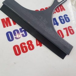 Стяжка для сгона воды со стекол