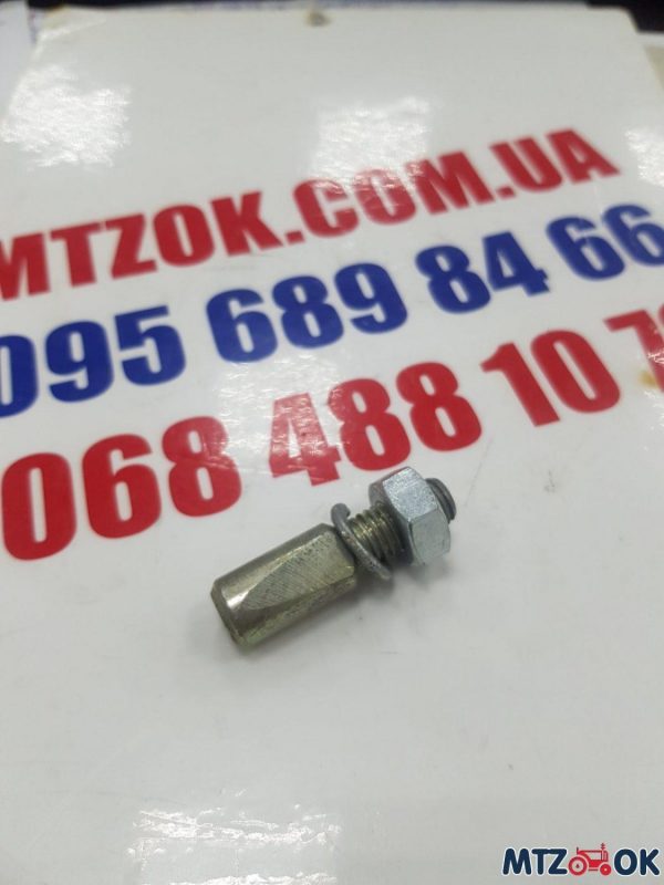 Клин рычага управления редуктором понижающим в сборе (пр-во МТЗ) (70-1723063) Клин рычага управления редуктором понижающим в сборе (пр-во МТЗ) (70-1723063)