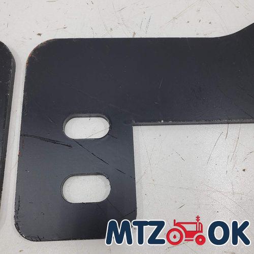 Чехол сидения МТЗ УК н/о к-т ткань (в ассортименте) низкая спинка h-37см. низ 52см ширина (на сиденья ориг.МТЗ) Чехол сидения МТЗ УК н/о к-т ткань (в ассортименте) низкая спинка h-37см. низ 52см ширина (на сиденья ориг.МТЗ)