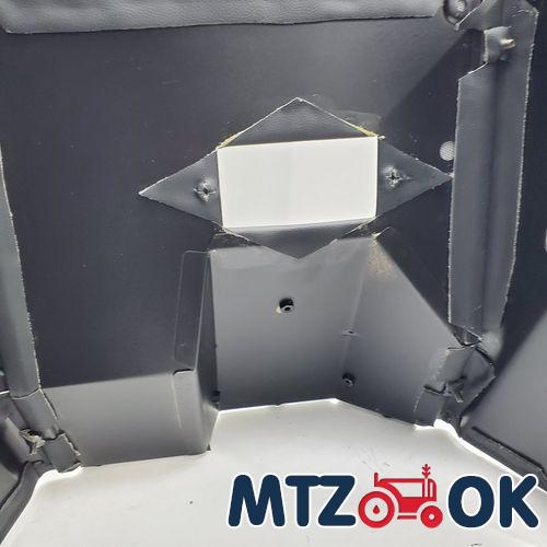 Чехол сидения МТЗ УК с/о к-т (в ассортименте) высокая спинка-46см Чехол сидения МТЗ УК с/о к-т (в ассортименте) высокая спинка-46см