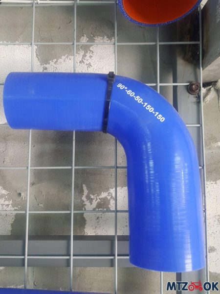 Патрубок (силикон) 90-60/50-150-150 4 мм Патрубок (силикон) 90-60/50-150-150 4 мм