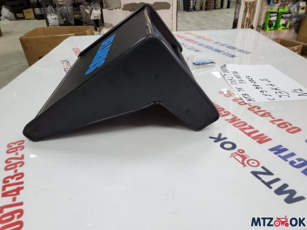 Полка панели кабины МТЗ УК (Беларус) пластиковая панель узкая Полка панели кабины МТЗ УК (Беларус) пластиковая панель узкая