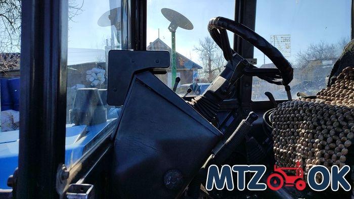 Полка панели кабины МТЗ УК (Беларус) пластиковая панель широкая,квадратная 1998-2017г Полка панели кабины МТЗ УК (Беларус) пластиковая панель широкая,квадратная 1998-2017г