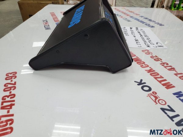 Полка панели кабины МТЗ УК под железную панель приборов с 1990 по 1998г. с открывающей верхней полкой Полка панели кабины МТЗ УК под железную панель приборов с 1990 по 1998г. с открывающей верхней полкой