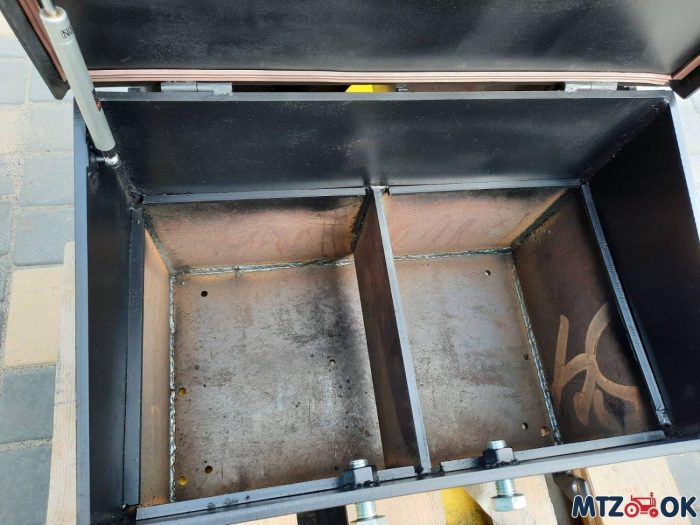 Ящик противовес МТЗ 892 (H40хL60хB37см 95кг) с бампером и подножкой Ящик противовес МТЗ 892 (H40хL60хB37см 95кг) с бампером и подножкой