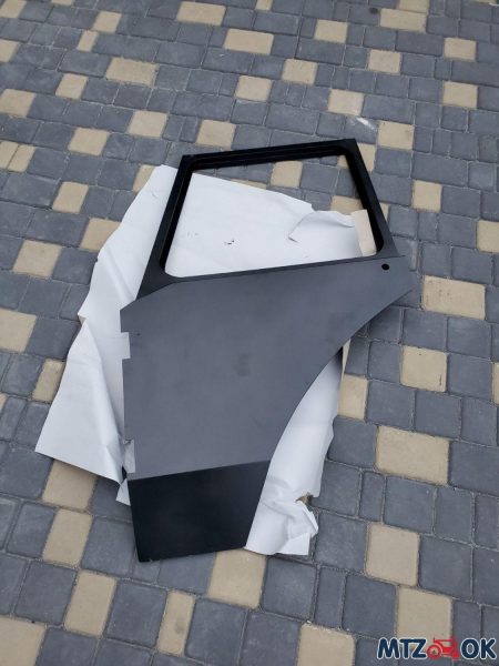 Дверь МТЗ МК левая (каркас, черная) 70-6708040 Дверь МТЗ МК левая (каркас, черная) 70-6708040