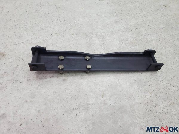 Кронштейн крепления МТЗ-80 для ЦС-50 с/о, балка без отливки (удлиненный) Кронштейн крепления МТЗ-80 для ЦС-50 с/о, балка без отливки (удлиненный)