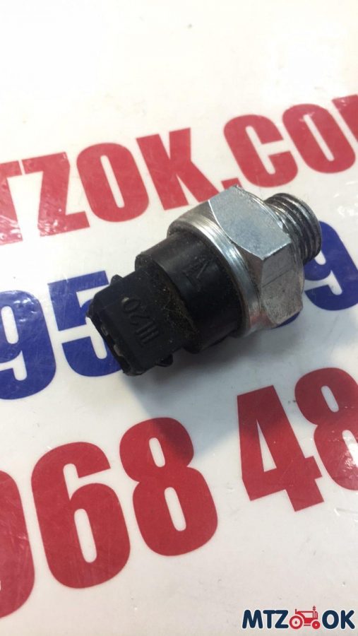 Выключатель блокировки пуска для крышки КПП 151.3710 (ВК12-51) Выключатель блокировки пуска для крышки КПП 151.3710 (ВК12-51)