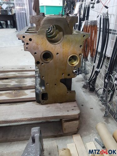 Блок цилиндров Д 245 12С, 5 втулок (ГАЗ, МТЗ) (пр-во ММЗ) 245-1002001-01 Блок цилиндров Д 245 12С, 5 втулок (ГАЗ, МТЗ) (пр-во ММЗ) 245-1002001-01