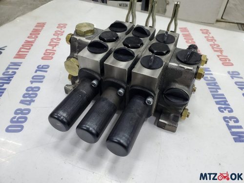 Гидрораспределитель МТЗ (под регулятор глубины пахоты) (пр-во САЛЕО. Беларусь) РП70-890.1 Гидрораспределитель МТЗ (под регулятор глубины пахоты) (пр-во САЛЕО. Беларусь) РП70-890.1