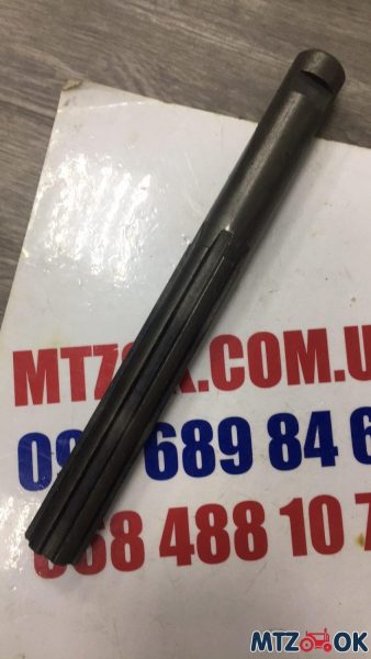 Вал рулевого управления МТЗ (пр-во ВЗТЗЧ)80-3401072 Вал рулевого управления МТЗ (пр-во ВЗТЗЧ)80-3401072