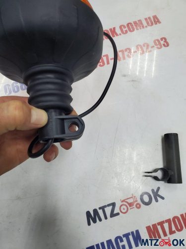 Мигалка оранжевая LED 12-24В (ТР517-6) в комплекте с кронштейном с хомутом Мигалка оранжевая LED 12-24В (ТР517-6) в комплекте с кронштейном с хомутом