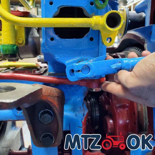 Труба гидросистемы обратка с силового регулятора МТЗ (пр-во МТЗ) 80-4607190-Б Труба гидросистемы обратка с силового регулятора МТЗ (пр-во МТЗ) 80-4607190-Б