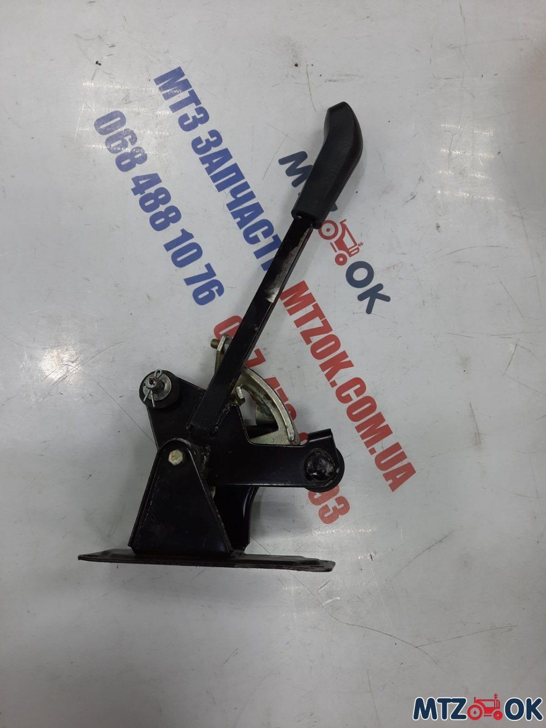 Рычаг управления регулятором в сборе МТЗ (пр-во МТЗ) Рычаг управления регулятором в сборе МТЗ (пр-во МТЗ)