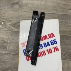 Прижим пола кабины МТЗ правый (пр-во МТЗ) 80-6702348-01