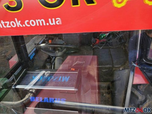 Полка панели кабины МТЗ УК (Беларус) н/о овальная панель Полка панели кабины МТЗ УК (Беларус) н/о овальная панель