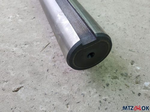 Полуось моста задн. МТЗ нов. обр. (пр-во МТЗ)50-2407082-А-01 Полуось моста задн. МТЗ нов. обр. (пр-во МТЗ)50-2407082-А-01