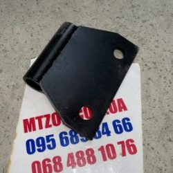 Втулка оси навески для усиления под мост с кронштейном на 2 отверстия (трубка 4мм) Втулка оси навески для усиления под мост с кронштейном на 2 отверстия (трубка 4мм)