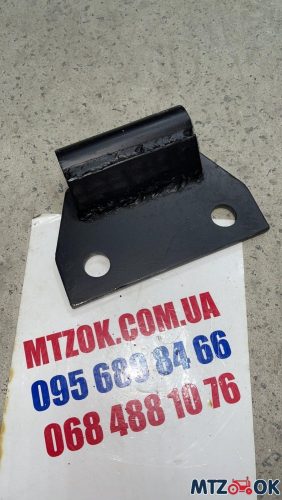 Втулка оси навески для усиления под мост с кронштейном на 2 отверстия (трубка 4мм) Втулка оси навески для усиления под мост с кронштейном на 2 отверстия (трубка 4мм)