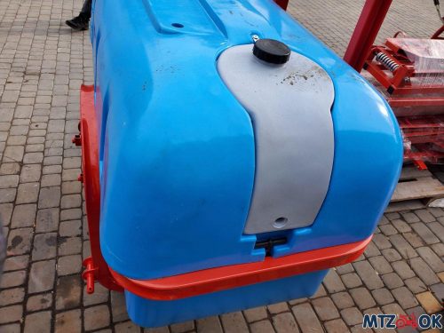 Опрыскиватель 800л/14м (плавающая штанга) голубая бочка (ОП 800л/14м) Опрыскиватель 800л/14м (плавающая штанга) голубая бочка (ОП 800л/14м)