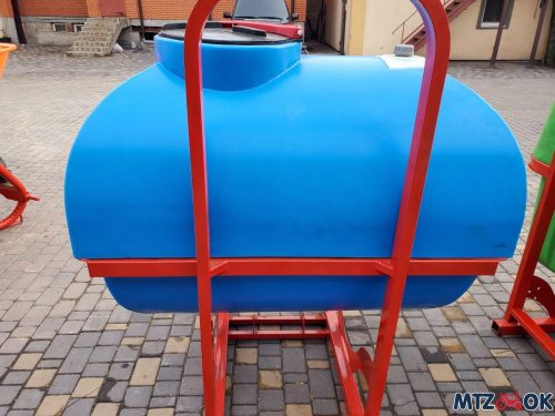 Опрыскиватель 1000л/16м (плавающая штанга) голубая бочка (ОП 1000л/16м) Опрыскиватель 1000л/16м (плавающая штанга) голубая бочка (ОП 1000л/16м)