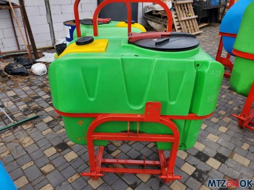 Опрыскиватель 400л/12м зеленая бочка (ОП 400л/12м) Опрыскиватель 400л/12м зеленая бочка (ОП 400л/12м)