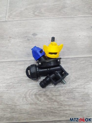 Форсунка опрыскивателя тройная конечная Форсунка опрыскивателя тройная конечная