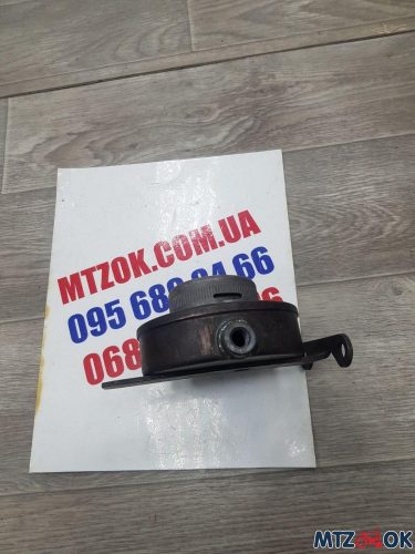 Бачок электрофакельного подогревателя МТЗ с пробкой (пр-во МТЗ)240-3707220 Бачок электрофакельного подогревателя МТЗ с пробкой (пр-во МТЗ)240-3707220