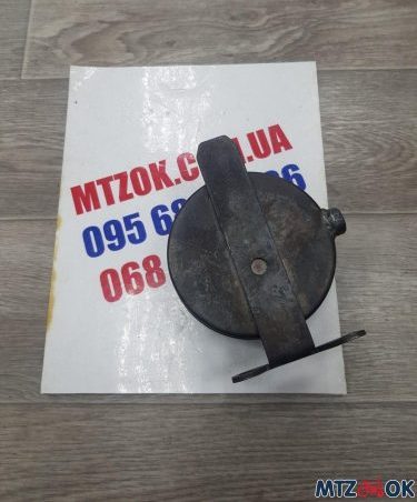 Бачок электрофакельного подогревателя МТЗ с пробкой (пр-во МТЗ)240-3707220 Бачок электрофакельного подогревателя МТЗ с пробкой (пр-во МТЗ)240-3707220