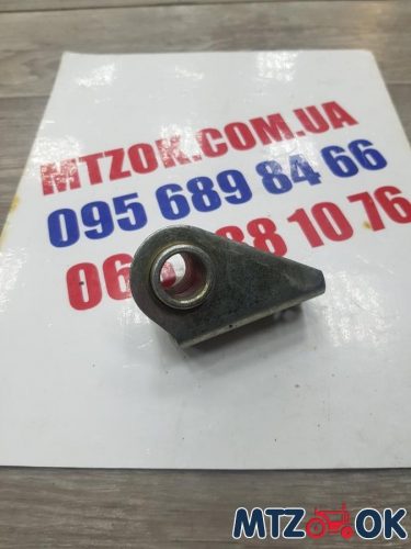 Кронштейн упр. блок. диф. МТЗ с ГОРУ (пр-во МТЗ) 80-4802020 Кронштейн упр. блок. диф. МТЗ с ГОРУ (пр-во МТЗ) 80-4802020